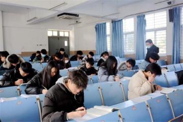 合肥财经职业学院期末考试工作圆满完成